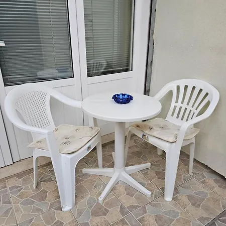 Apartamento Athina Shen Vasil