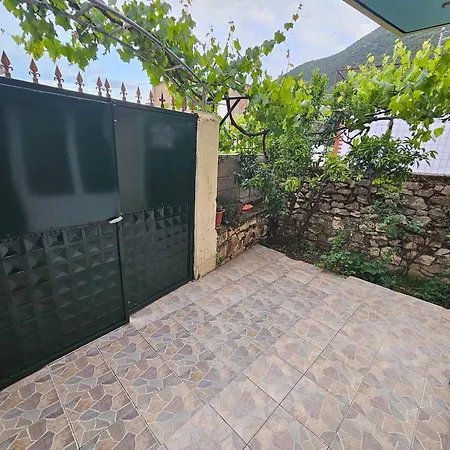 Athina Apartment