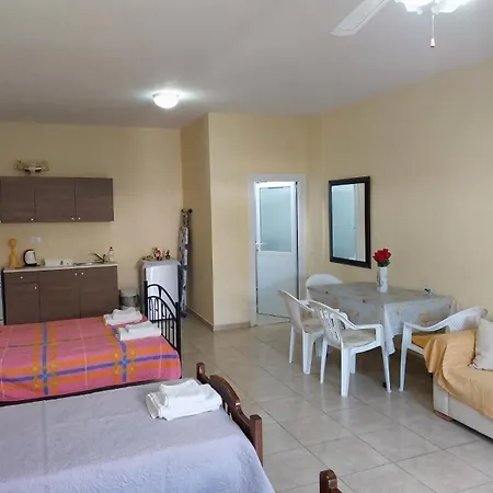 Apartment Athina *